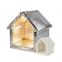 Isolation thermique moderne et écologique en aluminium réfléchissant avec bulles d'air pour le refroidissement des toits de chenil et de niche pour animaux de compagnie