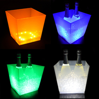 Boîte de nuit grande capacité boisson froide Led seau à glace carré fête boissons baignoires en plastique pp bouteille de vin refroidisseur seau
