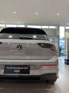 <span class=keywords><strong>Golf</strong></span> <span class=keywords><strong>8</strong></span>,5 2025 300TSI 300TSI Pro R-line 118kW R17 Cámara trasera Techo solar eléctrico Asientos de cuero Nuevo coche en venta <span class=keywords><strong>Golf</strong></span> <span class=keywords><strong>8</strong></span> Hybride - Product Image 6