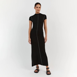 Robe longue de haute qualité à manches courtes, robe moulante respirante en tricot pour femmes - Product Image 1