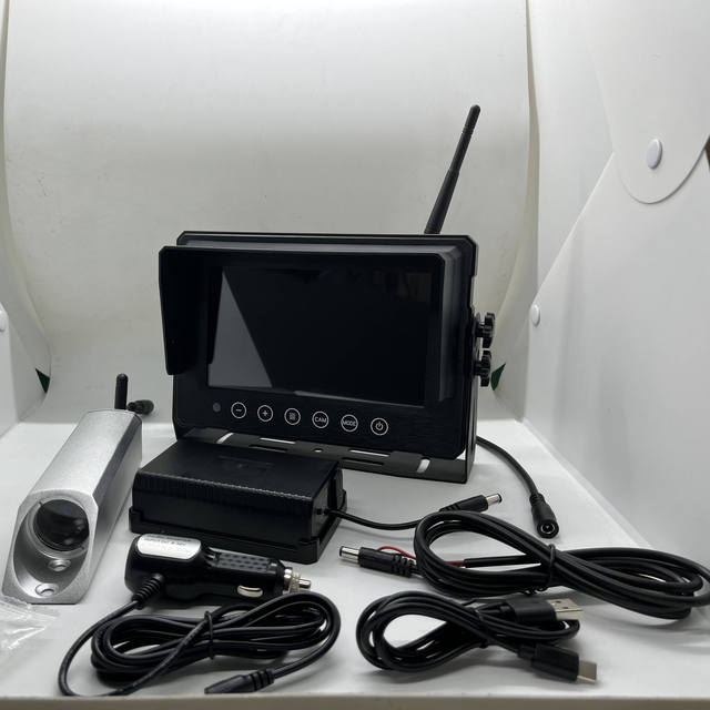 New HD Wireless 7inch Backup Camera with Forklift Wireless Camera Kit .