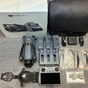 Drone caméra Mavic 4 Pro 100MP avec capteur CMOS Quadri-Format, vidéo HDR 6K pour la photographie aérienne professionnelle, kit de création de contenu cinématographique - Product Image 2