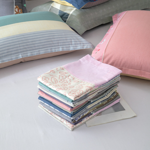 Federe stampate in cotone 100% stile Patchwork con pizzo, disponibili in Stock senza opzioni di colore disponibili, spedite a caso - Product Image 5
