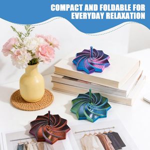Décoration de bureau en gros : Étoile sensorielle 3D imprimée, spirale rotative avec poignée pour soulager le stress - Product Image 5