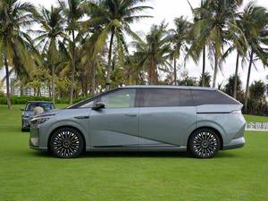 XPeng X9, Vehículo Eléctrico de Autonomía Extendida (EREV), Monovolumen (MPV) con Asientos de Cuero Nappa de <span class=keywords><strong>Tres</strong></span> Filas con Función de Masaje - Product Image 4