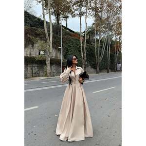 Robe longue en jean personnalisable pour femme avec ceinture beige, motif floral et à pois élégant, taille XS, idéale pour les soirées et les clubs - Product Image 1