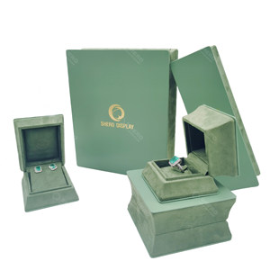 Boîte à bijoux mode Shero en cuir PU vert emballage personnalisé de luxe pour bijoux en velours boîte à bagues boîte cadeau pour bijoux avec logo - Product Image 3