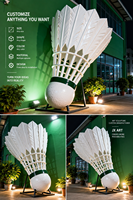 Sculpture de badminton sur mesure grandeur nature en fibre de verre, statue de volant de badminton en PRV pour stade, parc, marque sportive