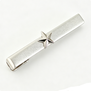 Clásico Clip para Corbata de Hombre Minimalista con Estrella de Cinco Puntas 3D Plateado Mate para Negocios, Compromisos y Bodas - Product Image 2