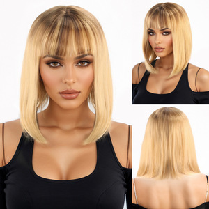 Perruque Bob <span class=keywords><strong>Femme</strong></span> Style Européen-Américain Noir-Marron-Blond pour <span class=keywords><strong>Cheveux</strong></span> Courts avec <span class=keywords><strong>Frange</strong></span> Légère en Fibre Synthétique et Bonnet Complet - Product Image 4
