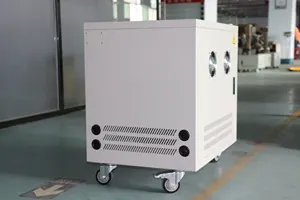 20kva380vから200v/220v3相降圧自動変圧器