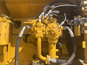 Bien cuidado para el precio de la excavadora 349D2L Sistema hidráulico fuerte Maquinaria de construcción usada confiable Engranaje del motor Modelo 2022 - Product Image 4