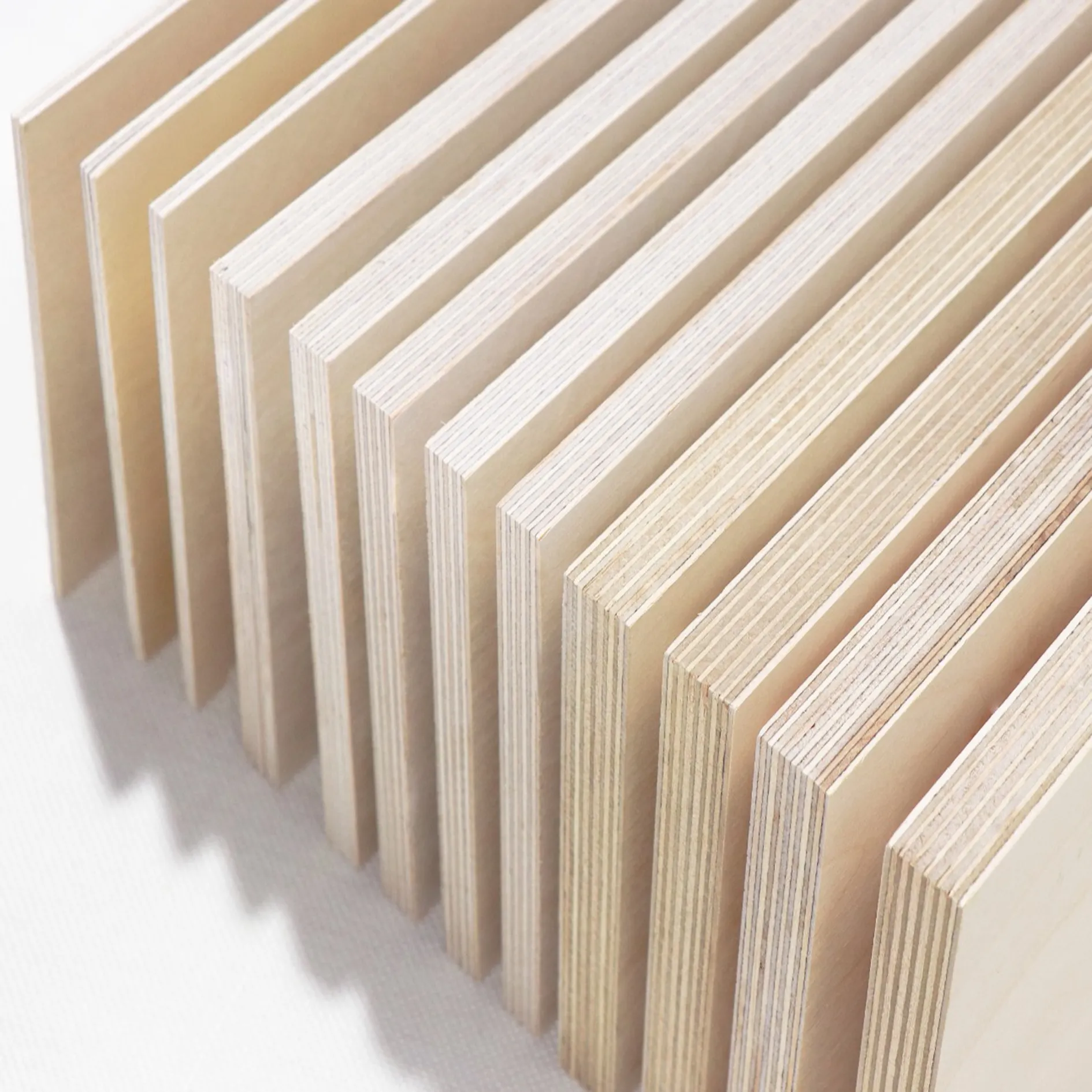 JIAMUJIA 18mm poplar core birch veneer plywood for furniture