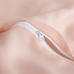 Ensemble de literie certifié OEKO-TEX 100% Lyocell, 4 pièces, ensemble de draps respirants et doux pour la maison, l'hôtel, disponible en taille Queen et King - Product Image 4