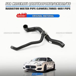 Piezas de automóvil en T inferiores de la manguera del radiador de la venta caliente para Maserati Ghibi Quattroporte V6 670001321 670031894 Material de goma - Product Image 2
