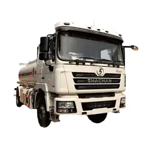 4*2 gepflasterter Straßenöl-Transport wagen F3000 10CBM Volumen Euro 2 Emissions standard SX5185GYYDN461 zu verkaufen