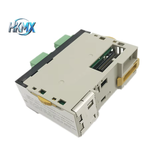 Contrôleur logique programmable CJ1W-SCU32 pour l'automatisation industrielle avancée - Product Image 1