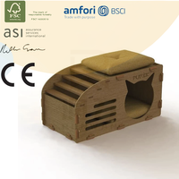 Maison pour chat en bois personnalisée avec escalier, entrée en forme de visage de chat, fentes de ventilation, coussin amovible et nom gravé