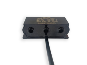 <strong>3</strong>-phase Hole Diameter10mm AC 1~100A Input 1~200mA AC0~10V <strong>Output</strong> <strong>Current</strong> <strong>Current</strong> <strong>Sensor</strong> - Product Image 5