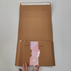 Boîte d'expédition A4 personnalisée OEM en carton ondulé kraft recyclable <span class=keywords><strong>de</strong></span> luxe, avec revêtement UV, impression offset, ruban et bougie - Product Image 6