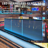 Rampe en verre LED moderne - Système de balustrade de balcon en verre trempé sans cadre en aluminium pour hôtel, appartement, villa