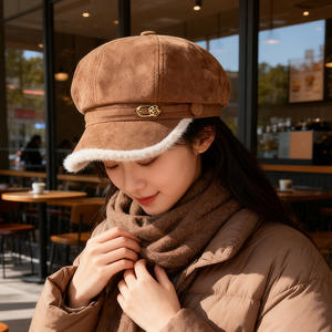 Cappello da Donna Stile Vintage in Pelle Scamosciata PU Traspirante Ottagonale Elegante Autunno Inverno Versatile Modello Newsboy con Visiera - Product Image 2