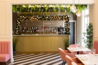 Ensemble de meubles haut de gamme pour restauration rapide, café et restaurant, table et chaises en cuir rose pour canapé pour restaurant