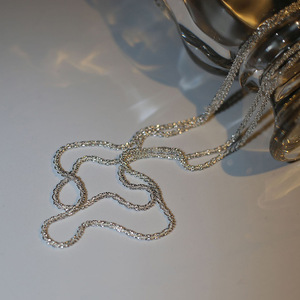 Collar de Gargantilla Delgado y Brillante Apilable, Diseño Italiano, Collar de Cadena de Plata con Destellos de Lujo para Mujer - Product Image 5