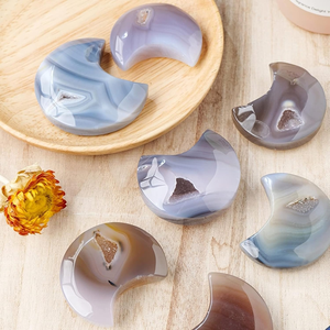 Vente en gros de géodes d'agate polies de style bohème, lune et étoile, cristal naturel de guérison pour la décoration intérieure et les cadeaux - Product Image 5