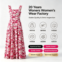 Robe longue florale à col carré pour femme 2026, avec bretelles à volants, taille smockée et jupe à volants, idéale pour les mariages et les vacances d'été