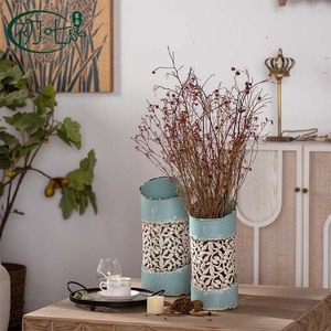 Vase en métal de style américain, rond, shabby chic, finition vieillie, décoration florale pour le bureau - Product Image 2