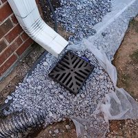 Caniveau de drainage de jardin à profil bas sans creuser pour maison et jardin avec extension de tuyau flexible pour gouttière