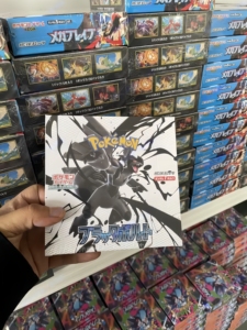Coffret de cartes à collectionner Pokémon TCG SV11w Violet Mirage, cartes rares, 100% authentiques, fabriquées au Japon, papier 15x10x5cm, à partir de 14 ans - Product Image 3