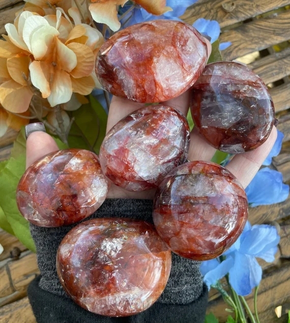 Cristal de Roche : Propriétés, Vertus & Bienfaits en Lithothérapie