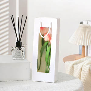 Sac cadeau pour fleurs avec poignée, sacs d'emballage pour vin avec fenêtre, sacs en papier pour emballer des fleurs pour la Saint-Valentin, un anniversaire, un mariage - Product Image 6