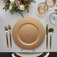 Assiette de présentation ronde en plastique de 13 pouces, motif végétal, design classique peint à la main, pour mariages, anniversaires, décoration de table
