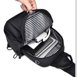 Bolsa de Pecho para Motocicleta Impermeable de Moda Más Vendida con USB, Bolsa Cruzada, Bolsa de Cintura Deportiva para Hombre - Product Image 4