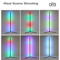 Lampadaire LED créatif nordique à changement de couleur, design moderne pour la maison, la chambre, l'hôtel - Lampe d'angle verticale sur trépied avec éclairage fantaisie