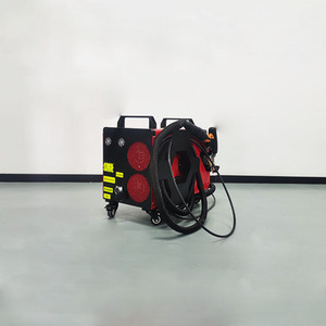 Machine de soudage au laser à fibre portable pour l'industrie automobile, contrôle qualité strict, machine de soudage au laser de qualité assurée - Product Image 1