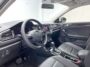 Offerta Speciale: Auto Usata <span class=keywords><strong>Volkswagen</strong></span> <span class=keywords><strong>T</strong></span>-<span class=keywords><strong>Roc</strong></span> 2020 1.4T 280TSI Benzina, 5 Porte, 5 Posti, SUV di Medie Dimensioni con Tetto Apribile e Alte Prestazioni - Product Image 5