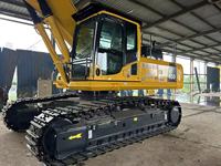 Prix bas – Excavatrice sur chenilles Komatsu PC 450 modèle 2023, 90 % NEUVE, faible nombre d'heures de fonctionnement, moteur et pompe d'origine, capacité de la benne 12,1 m³