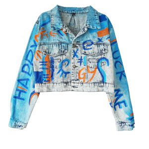 Chaqueta vaquera de mujer estilo retro Y2K con grafitis pintados a mano, holgada y a la moda, ¡la más vendida! - Product Image 3