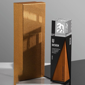 Trofeo de Cristal con Base de Madera Sólida HH, 6x6x23.8cm, Logotipo Personalizado, Regalo Empresarial - Product Image 4