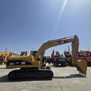 Excavatrice Caterpillar Cat 320C en vente, en bon état, modèle de grande taille à prix avantageux - Product Image 2
