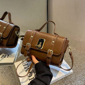 Sacs à bandoulière classiques pour femmes, couleur unie, boucle de fermeture - Product Image 2