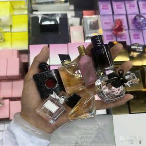 Eau de toilette pour femmes de haute qualité, écologique, Saint-Valentin, vente en gros, parfums de marque originaux, MIST, spray longue durée, mini - Product Image 1