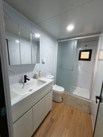 20ft Faltbare Erweiterbare Container-Villa 4 Schlafzimmer Feuerfestes Modulares Vorgefertigtes Wohnhaus Vorgefertigtes Modulares Haus