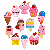 Vente en ligne de breloques pour chaussures à thème dessert mignon, accessoires DIY, breloques pour chaussures en PVC souple détachable, crème glacée rose, gâteau