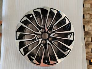 Jantes de voiture de tourisme de 19 pouces avec finition lisse personnalisée et <span class=keywords><strong>style</strong></span> de lame 6061, adaptées aux modèles A6, X7, <span class=keywords><strong>Babos</strong></span> et autres - Product Image 5