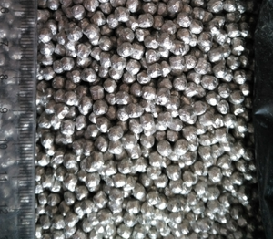 Boules de magnésium pour <span class=keywords><strong>eau</strong></span> <span class=keywords><strong>alcaline</strong></span> <span class=keywords><strong>antioxydante</strong></span> à micro-clusters pH 9 - Product Image 1